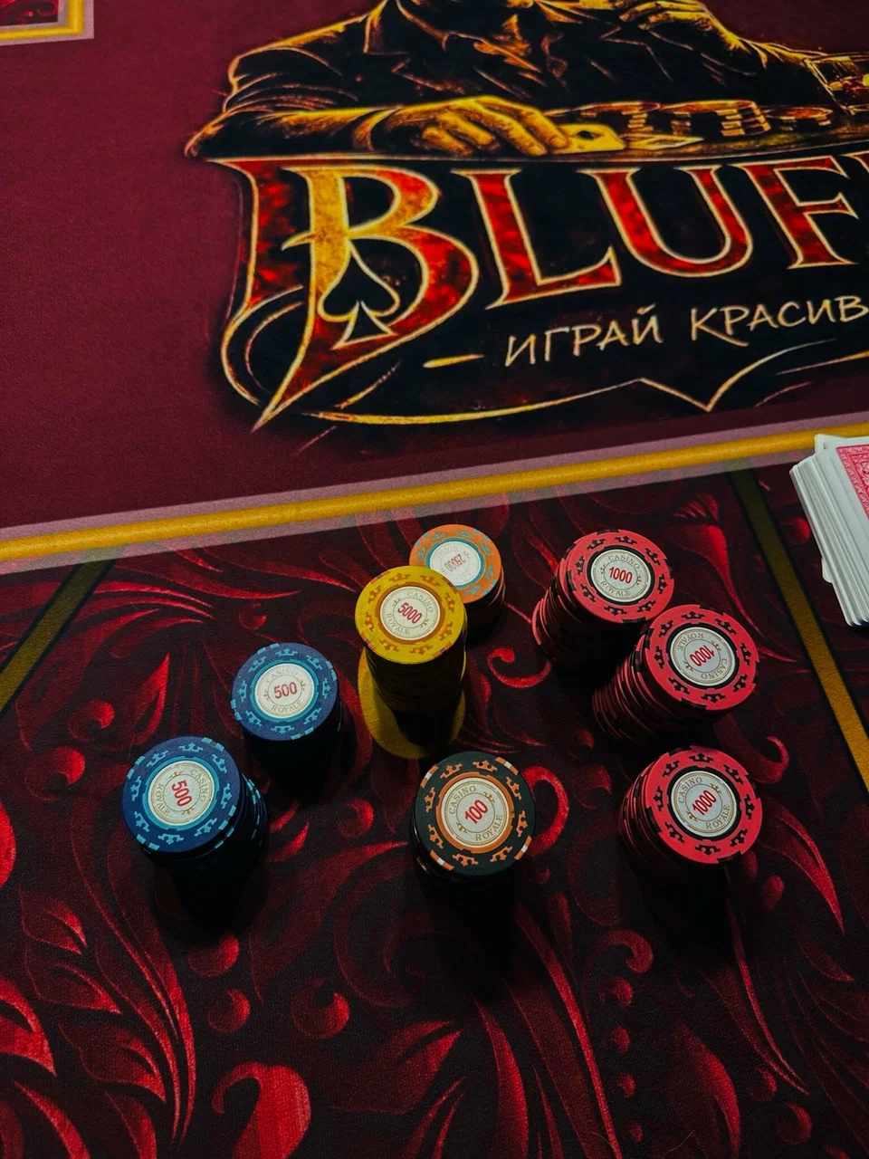 BLUFF CLUB